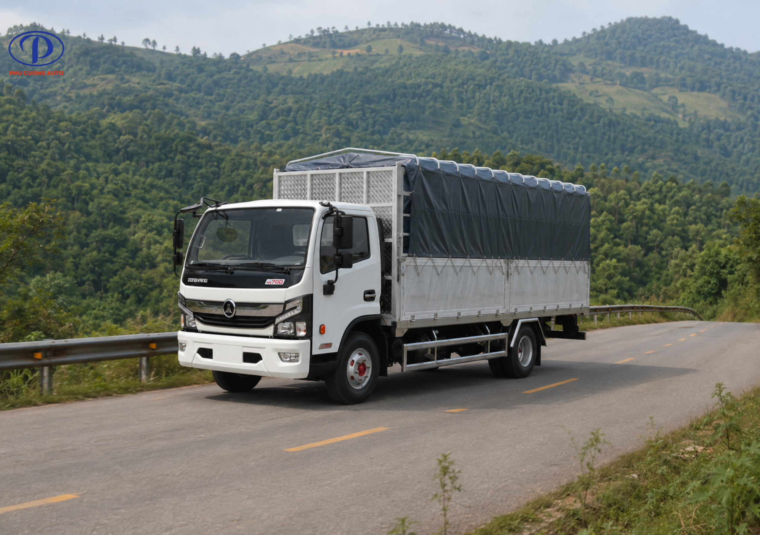 Xe tải Đồng Vàng NS700 thùng bạt 7.4 tấn