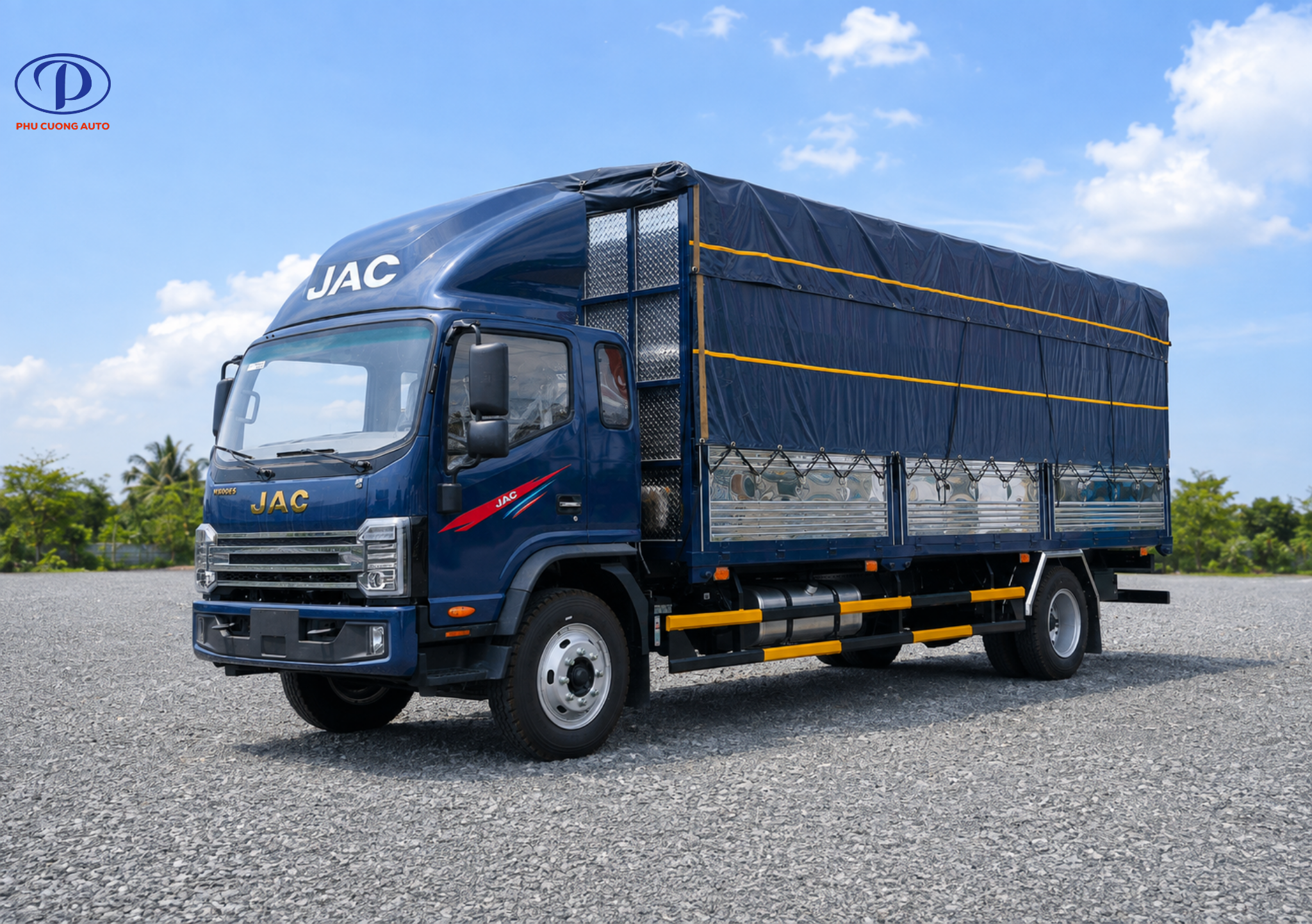 Thùng mui bạt xe tải JAC N900 dài 7m