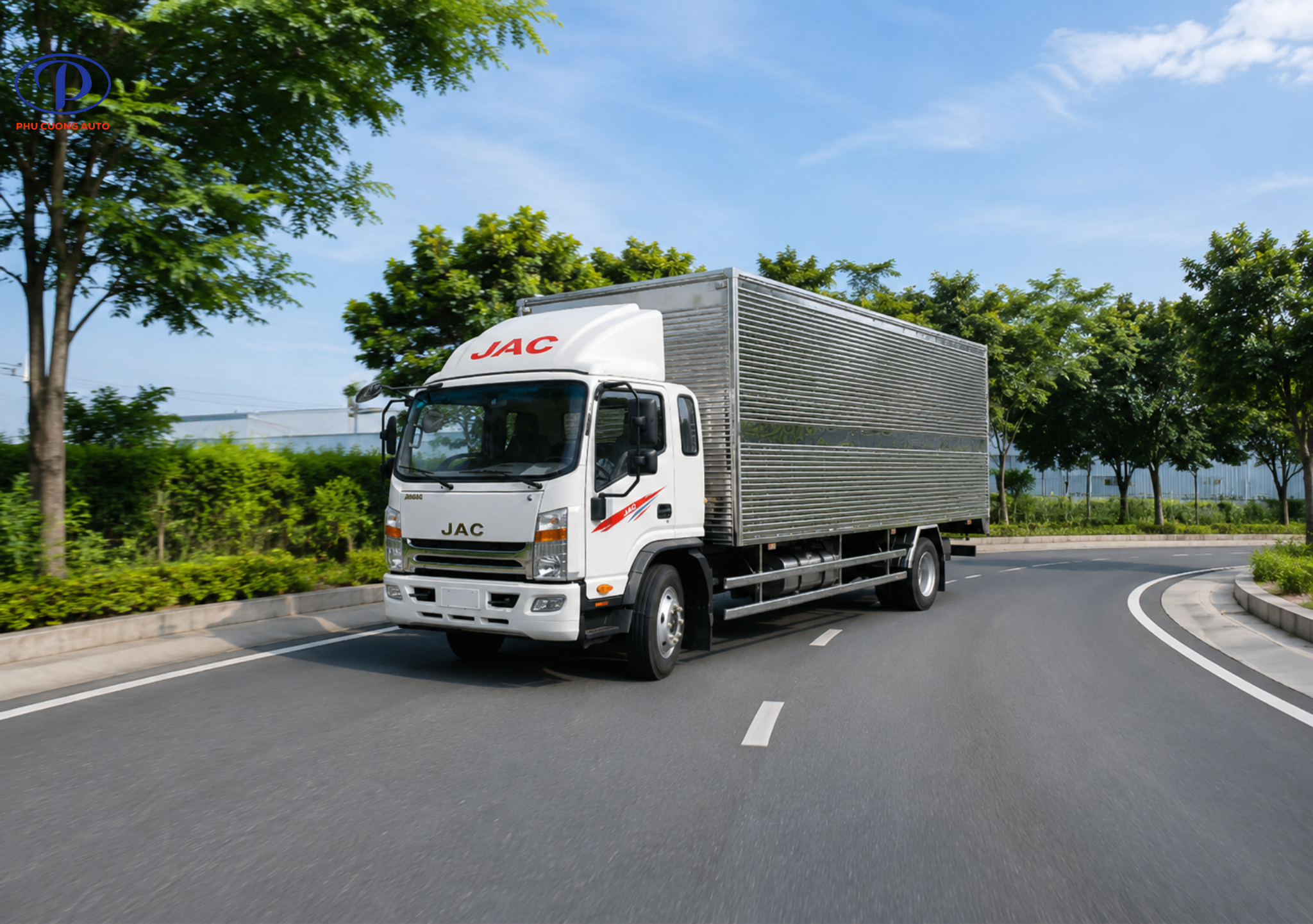 Vận hành xe tải JAC N900S thùng kín