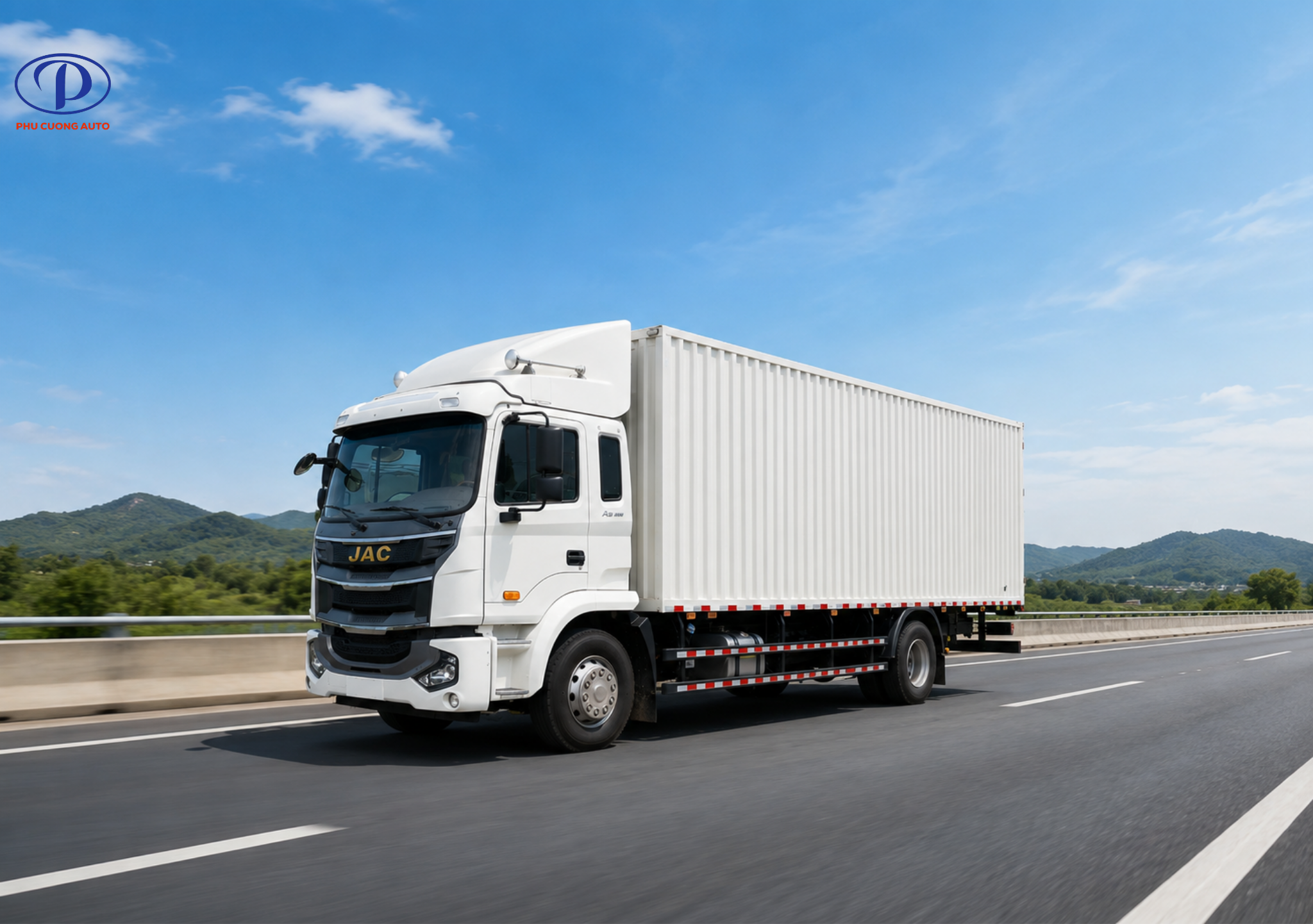Tải trọng bảy tấn xe tải JAC A5 thùng kín