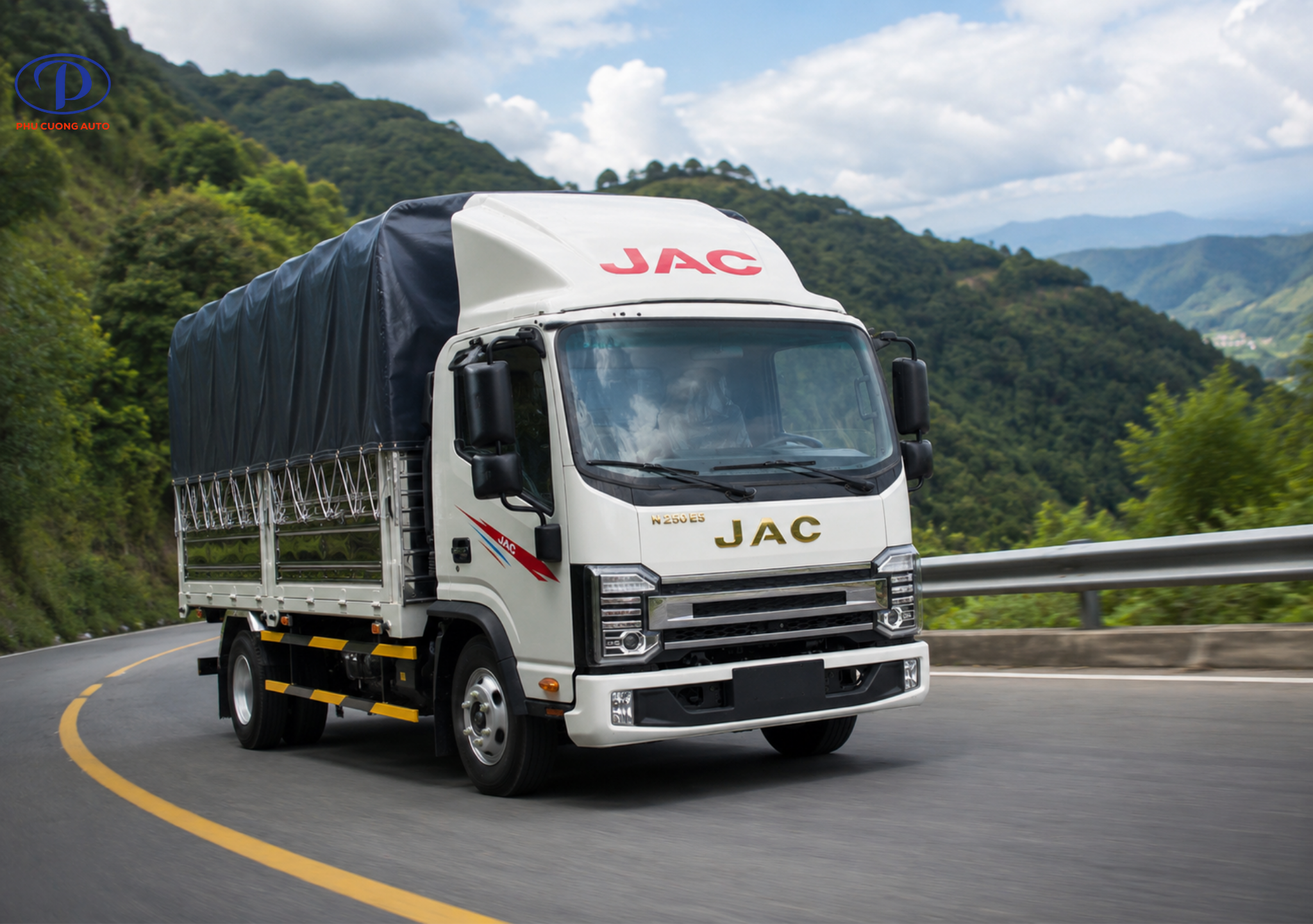 Sức kéo mạnh mẽ xe tải JAC N250S E5