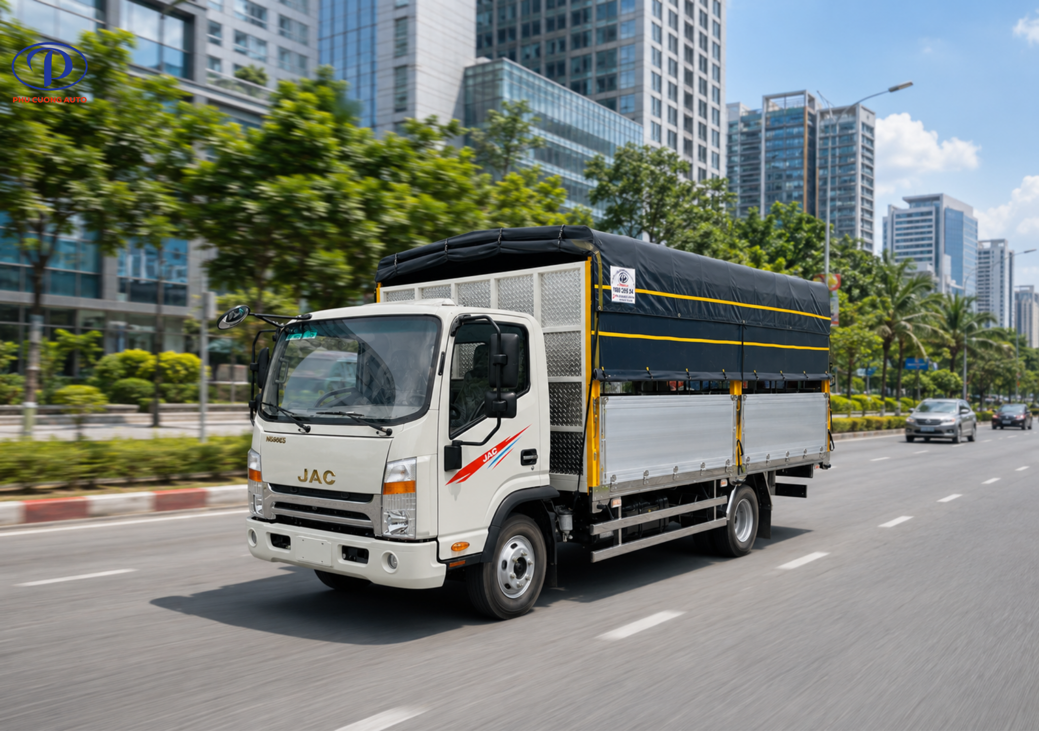 Xe tải JAC N650E5 thùng bạt nhôm là mẫu xe tải hạng trung cao cấp nhất.