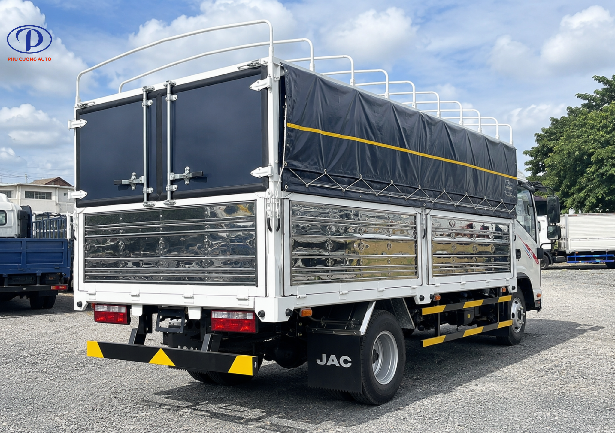 Thùng mui bạt 4.2m xe tải JAC N250S E5