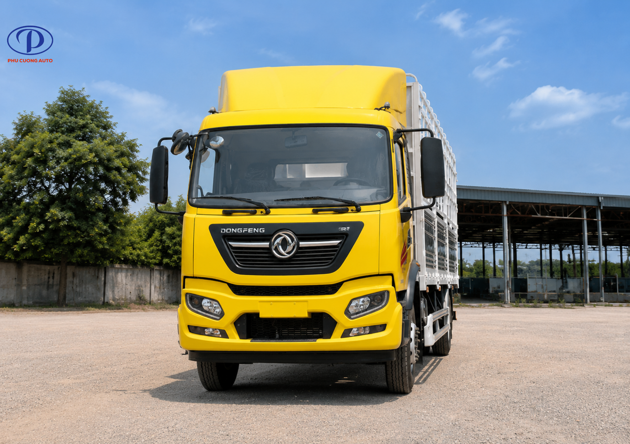 Xe tải Dongfeng KR180 9.2 tấn cực kỳ nổi bật.