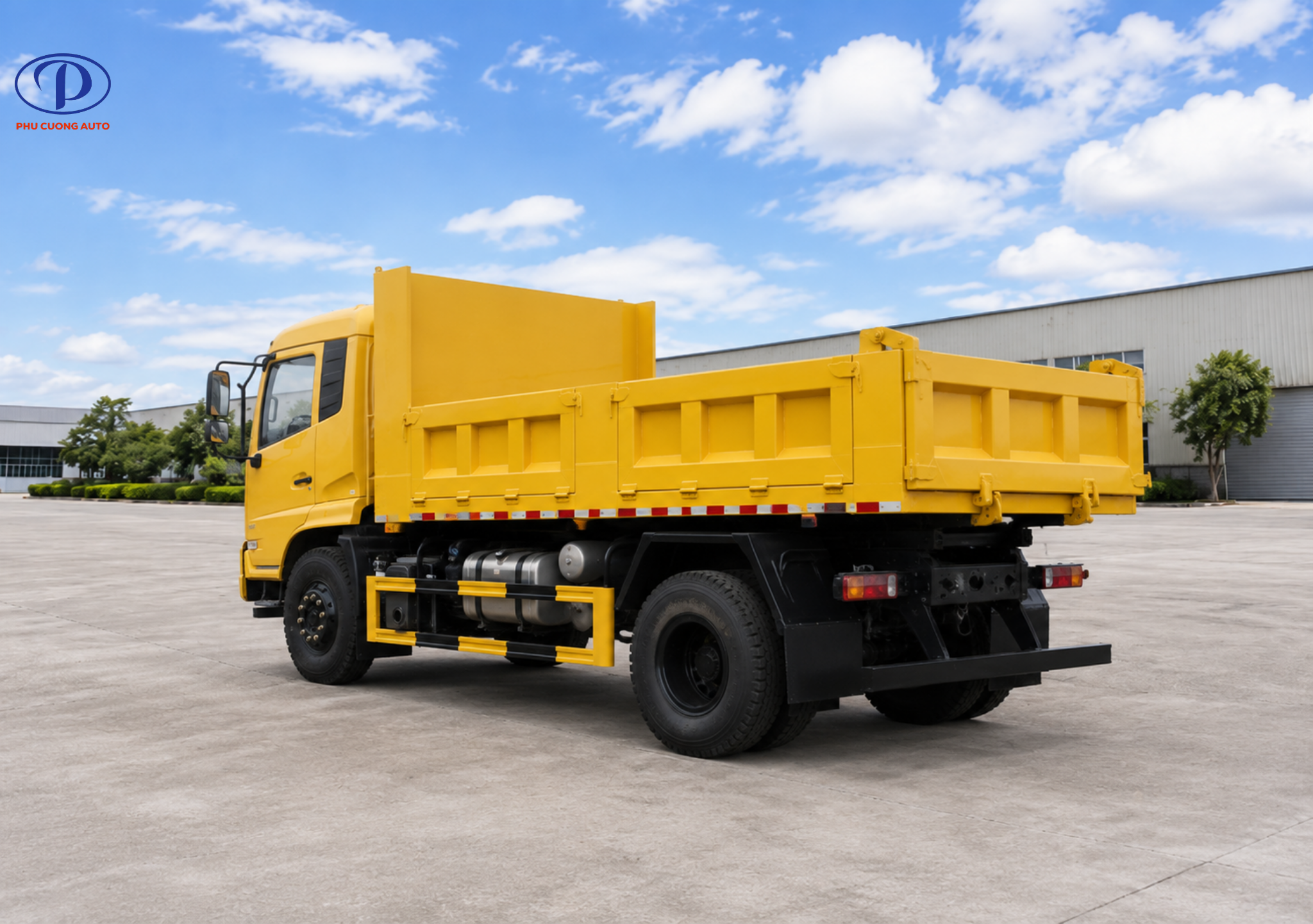 Khung gầm xe ben Dongfeng YC180