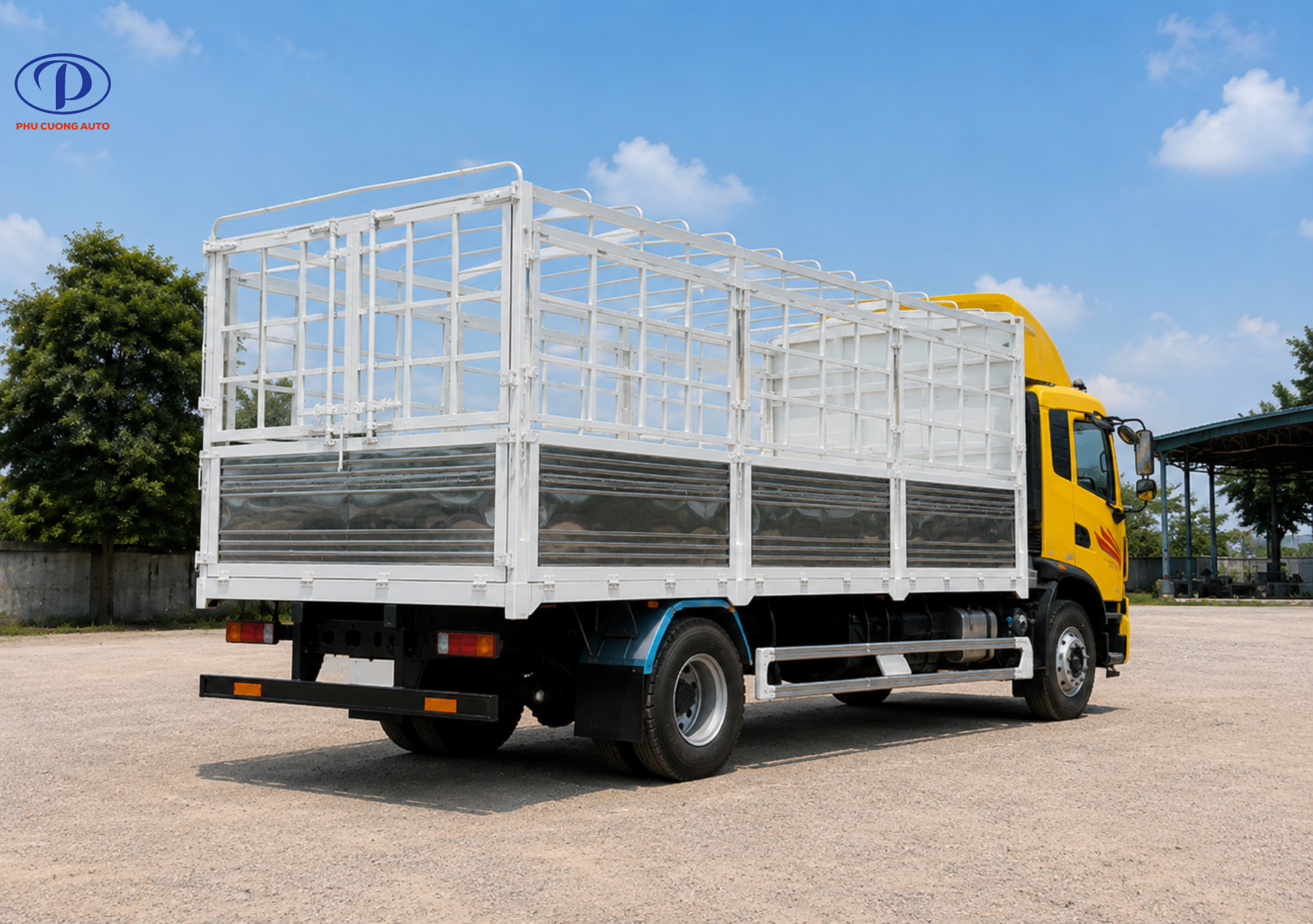 Thùng mui bạt 7.5 mét xe tải Dongfeng KR180