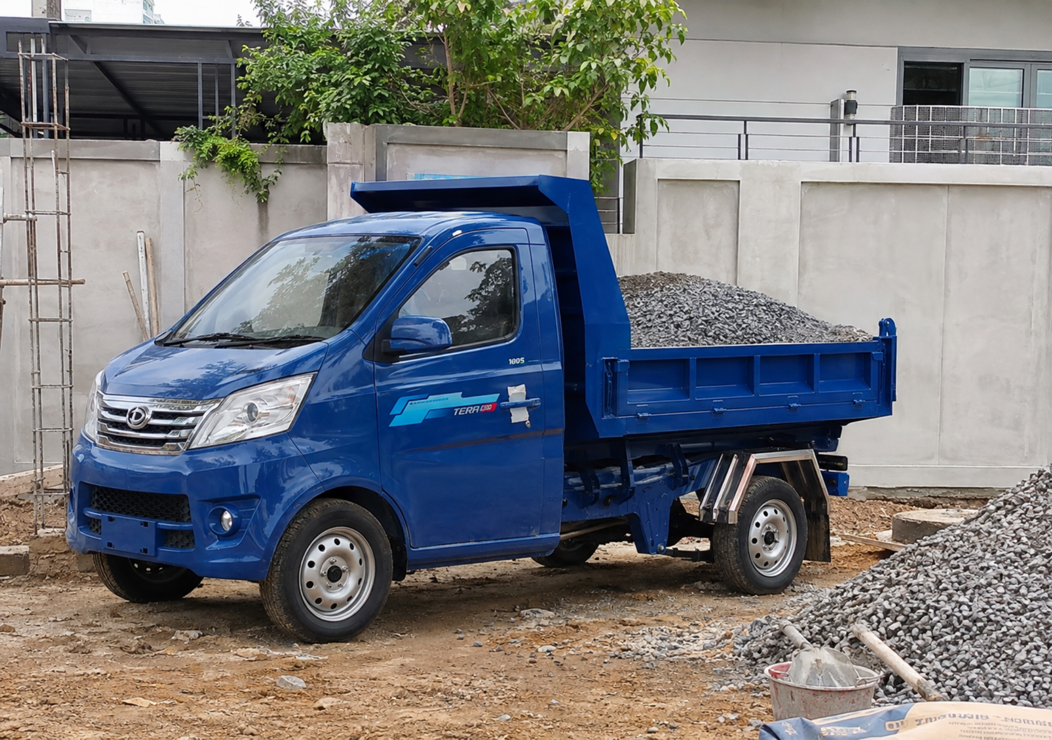 Teraco 100S Ben chở đá sỏi