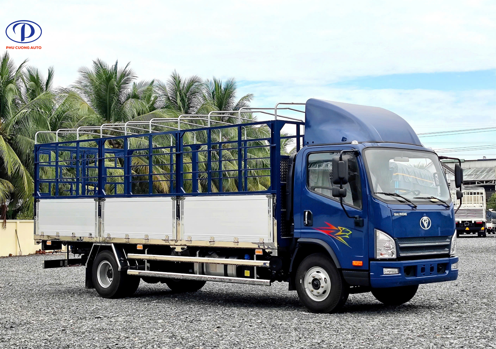 Xe tải FAW Tiger 8.5 tấn thùng bạt nhìn ngang