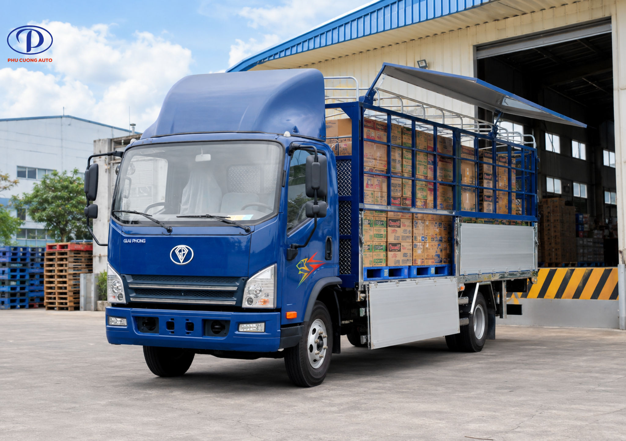 Thùng xe tải FAW Tiger mở bửng hông linh hoạt