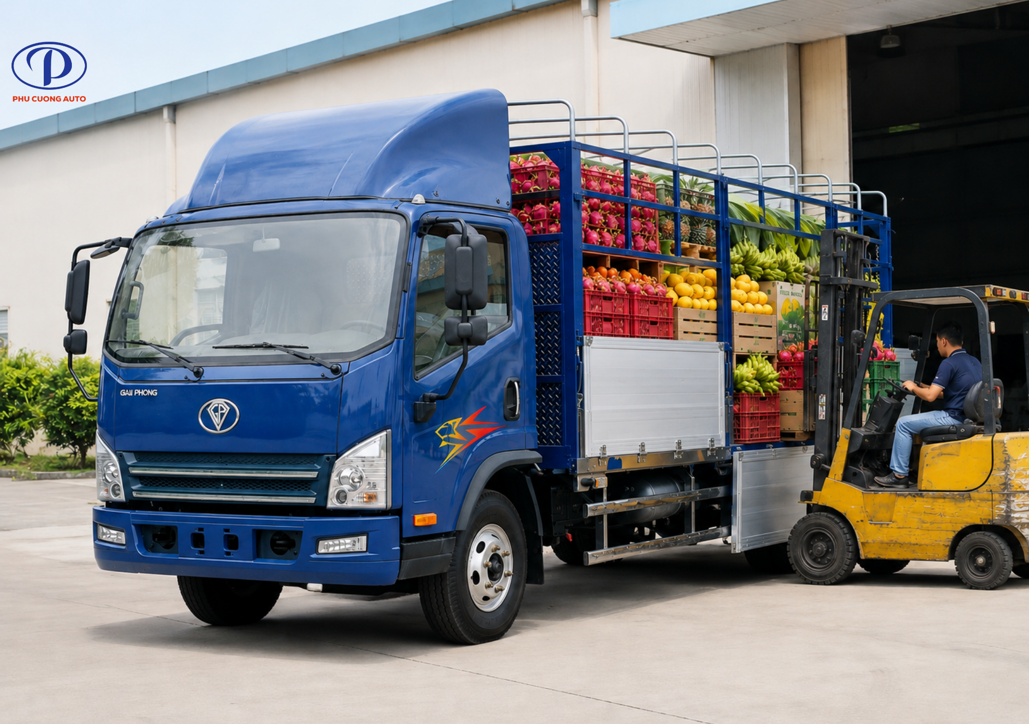 Bốc dỡ nông sản bằng FAW Tiger