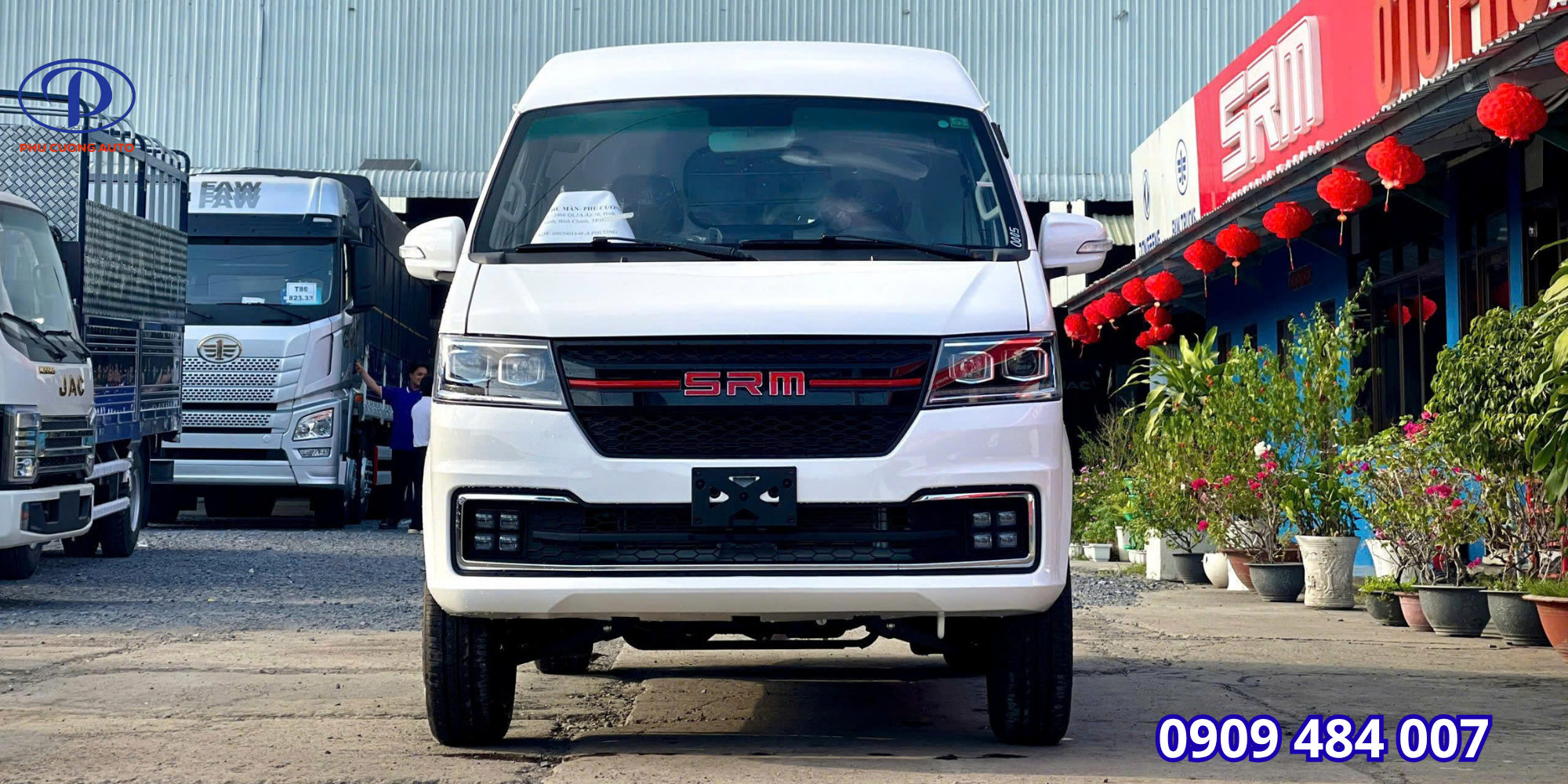 Xe tải van SRM X30L 945kg – Giải pháp chở hàng vào phố 24/24