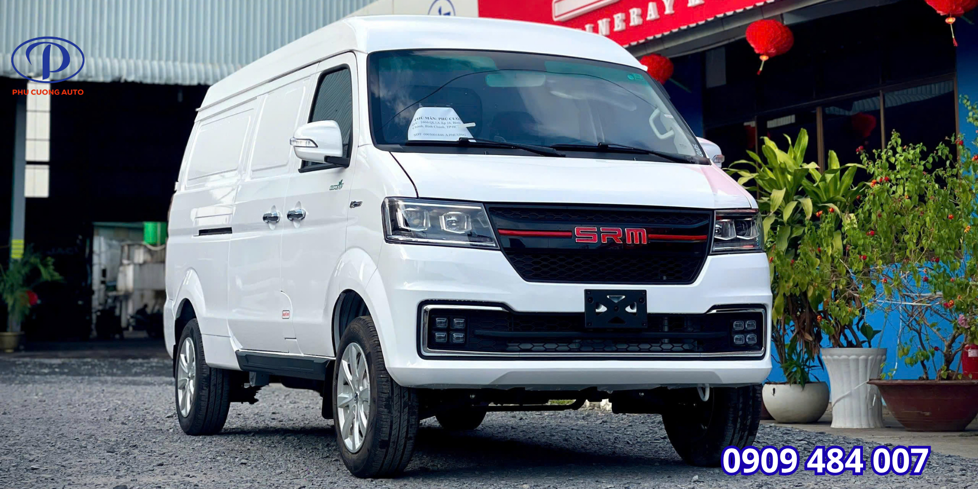 Xe tải van SRM X30LP 945 kg – Giải pháp bốc dỡ hàng tối ưu